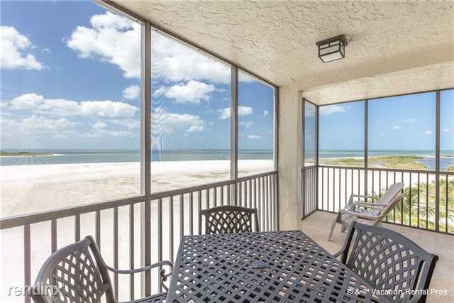 Primary Photo - 8350 Estero Blvd