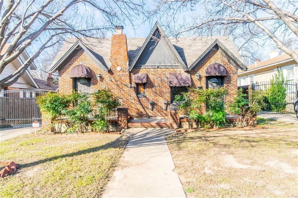 1806 Clover Ln, Fort Worth, TX 76107 Condo for Rent in Fort Worth, TX