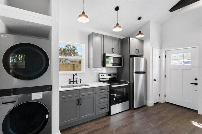 Foto del edificio - 2517 Oakdale St S