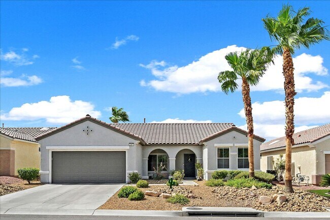 Foto del edificio - 2267 Potter Lake Ave
