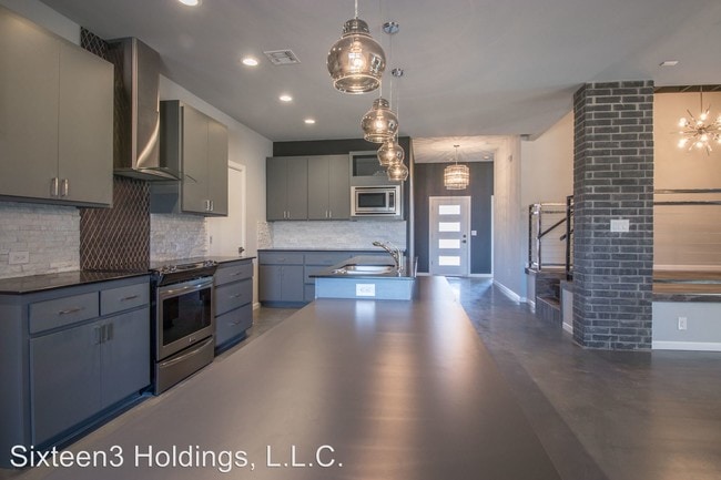 Foto del edificio - 4 br, 2.5 bath House - 13817 Village Run Dr