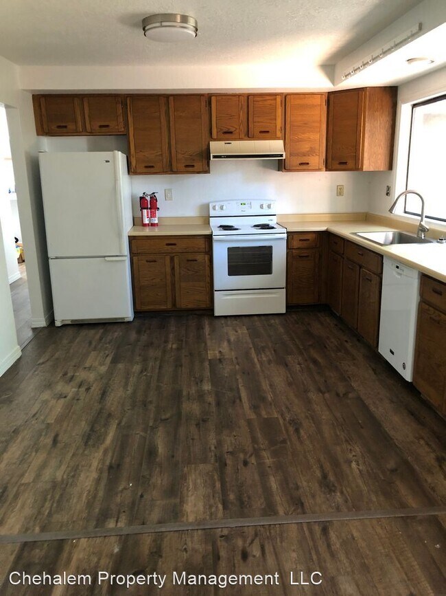 Foto del edificio - 3 br, 2 bath House - 308 E. Oxford St.