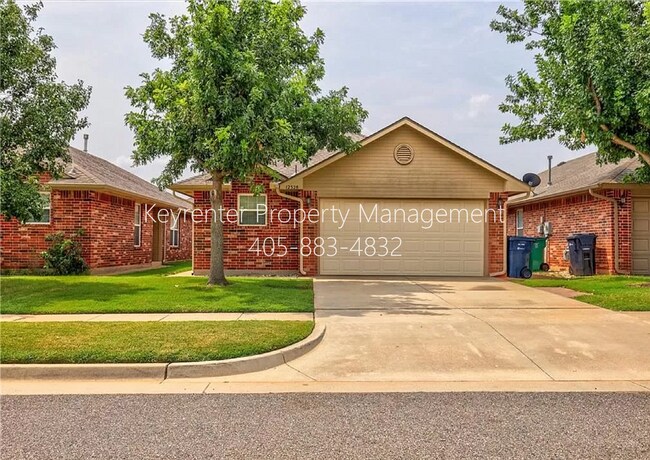 Foto del edificio - Gorgeous 3 bedroom 2 Bath and 2 Car Home in the Heart of Yukon