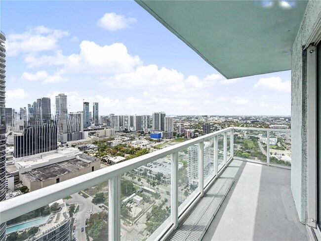 Photo - 1900 North Bayshore Drive, Miami, FL 33132 - 2 BR 2 BA condo