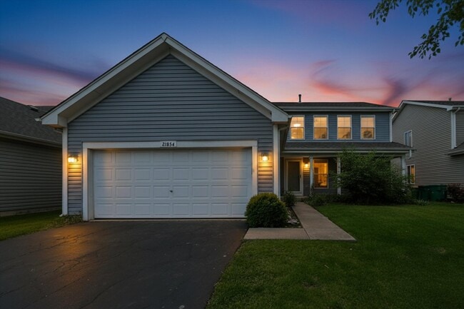 Building Photo - 21854 W Kentwood Dr