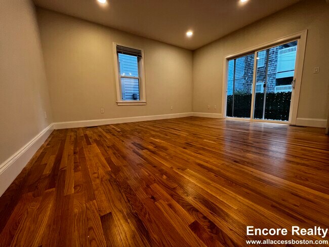 Foto del edificio - 172 N St