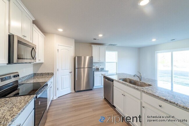 Foto del edificio - 4 br, 2.5 bath House - 3047 Crescent Lake ...