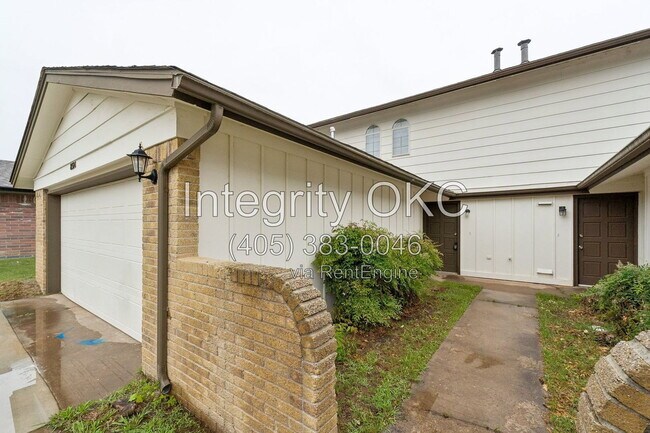 Foto del edificio - 8514 Candlewood Dr