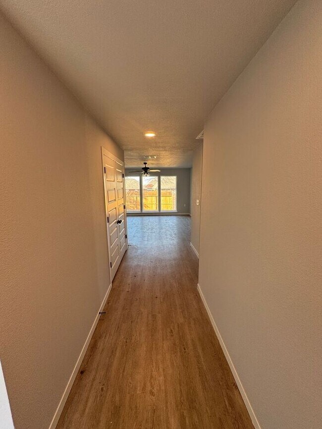 Foto del edificio - Newly remodeled duplex in Broken Arrow! Great location!