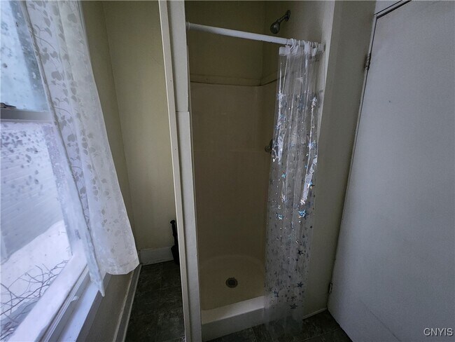 Foto del edificio - 137 W Schuyler St