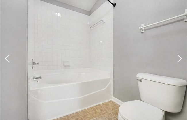 Building Photo - 1243 Blairs Pointe Dr SW