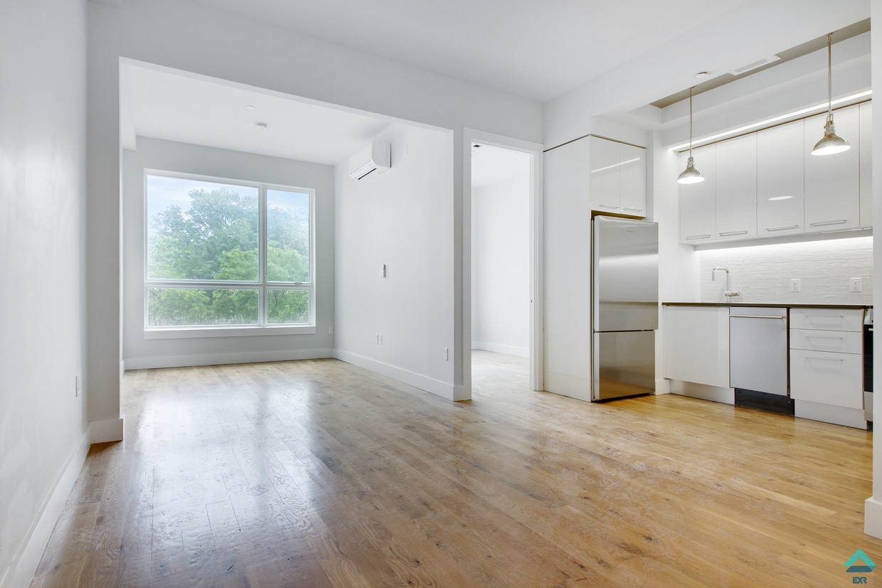Primary Photo - 420 Lexington Ave