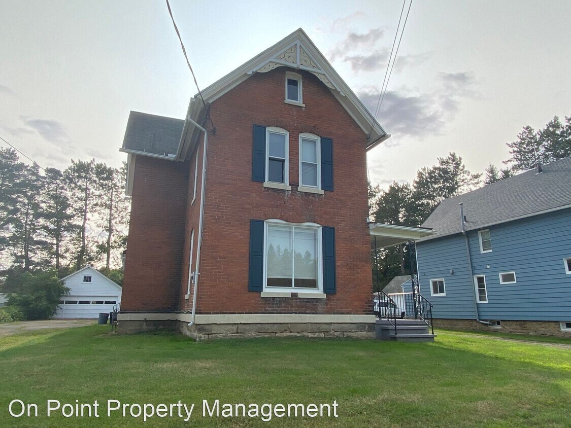 5 br, 2 bath House 170 East Union St. House for Rent in Allegany
