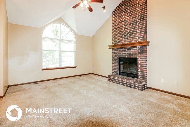 Foto del edificio - 301 W Heritage Dr