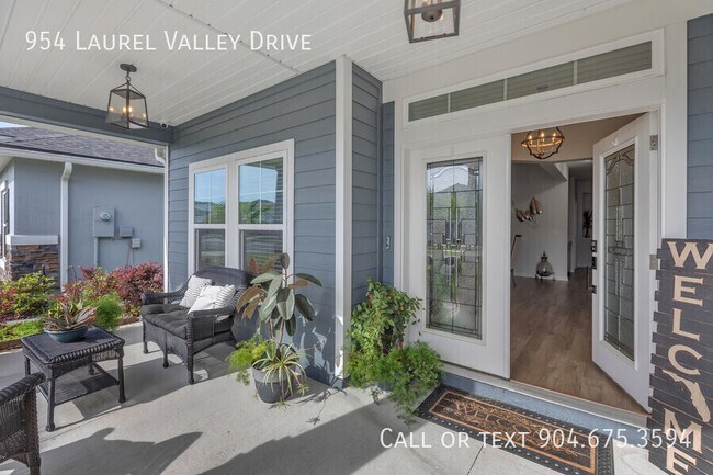 Foto del edificio - 954 Laurel Valley Dr