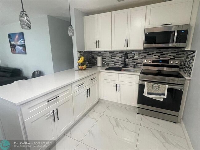 Foto del edificio - 5601 SW 39th St