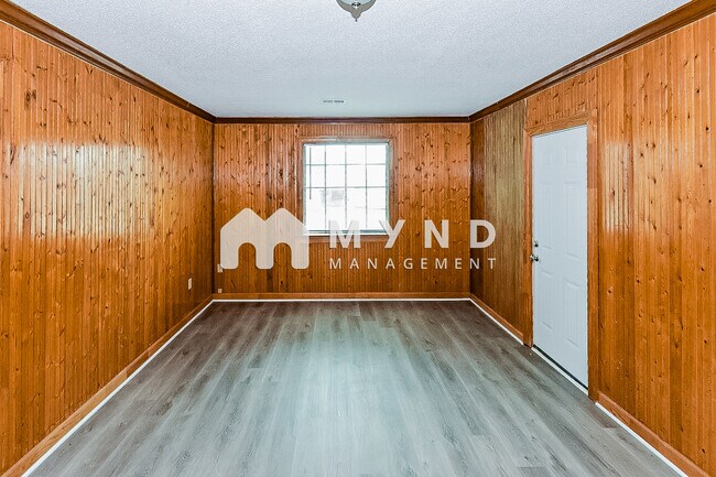 Building Photo - 4581 La Paloma Ln