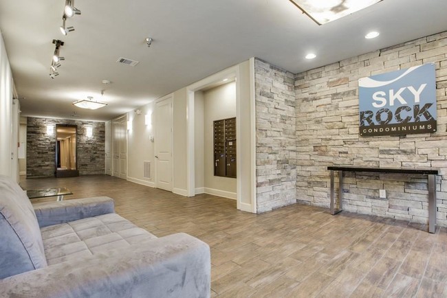 Foto del edificio - 2800 Sandage Ave