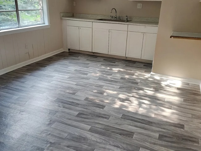Building Photo - 3358 Lenta Cove