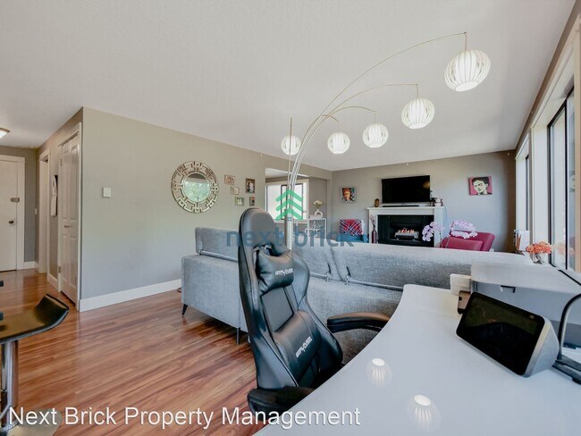 Foto del edificio - 2 br, 1.5 bath House - 610 Aloha St , Unit...