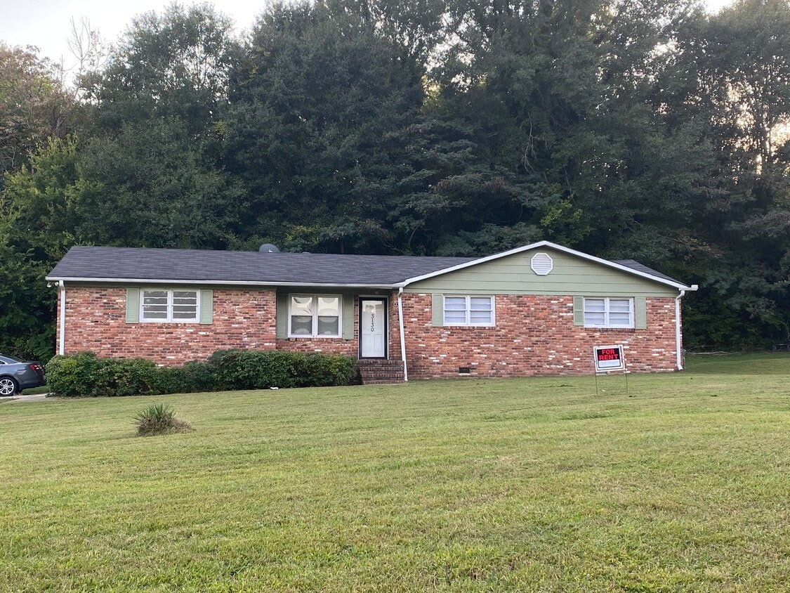 Primary Photo - 3130 Longbow Dr