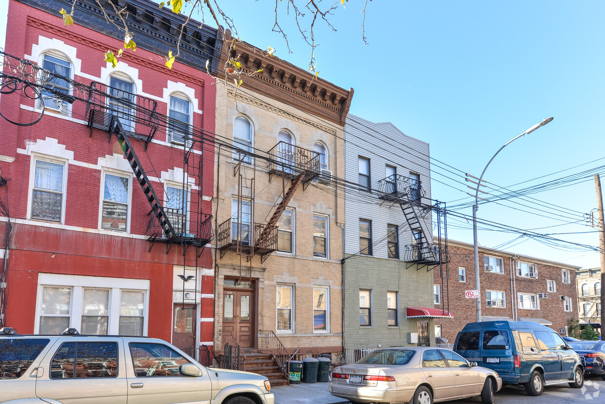 Foto principal - 1416 66th St