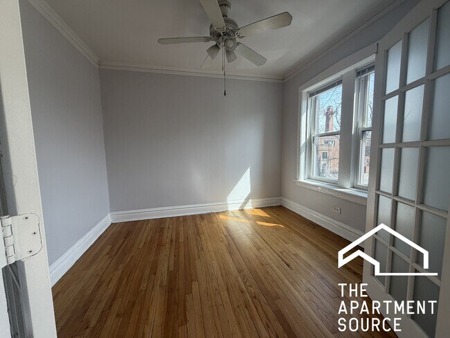 Foto del edificio - 3902 W Argyle St