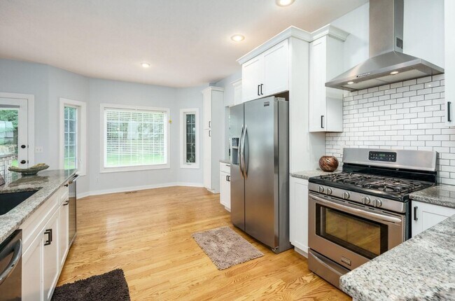 Foto del edificio - 5218 Stapleton Dr