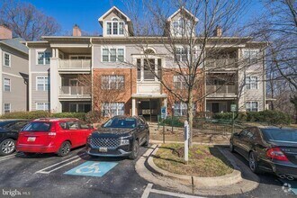 Building Photo - 109 Timberbrook Ln