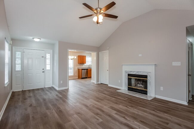 Building Photo - 9625 Mary Juan Ln