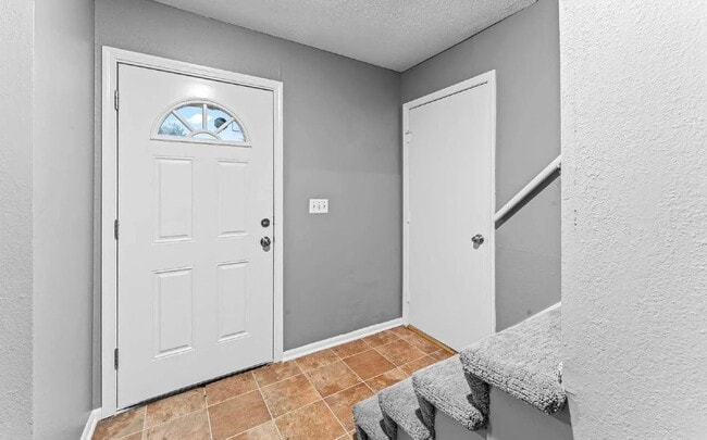 Foto del edificio - 16107 W 141st Terrace