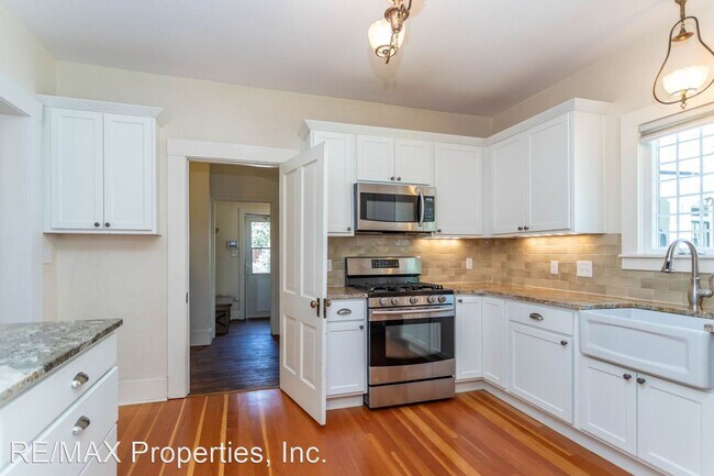 Foto del edificio - 3 br, 3 bath House - 1210 N. Weber Street