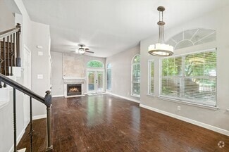 Building Photo - 9128 Cumberland Dr