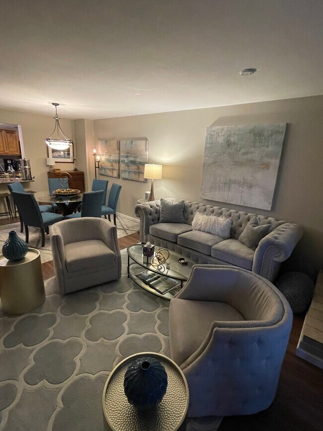Open concept living area - 1777 Larimer St