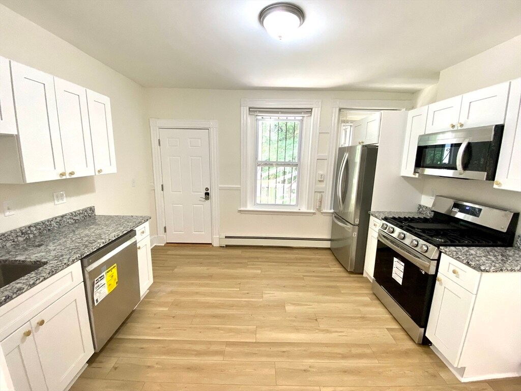 Foto principal - 866 Huntington Ave