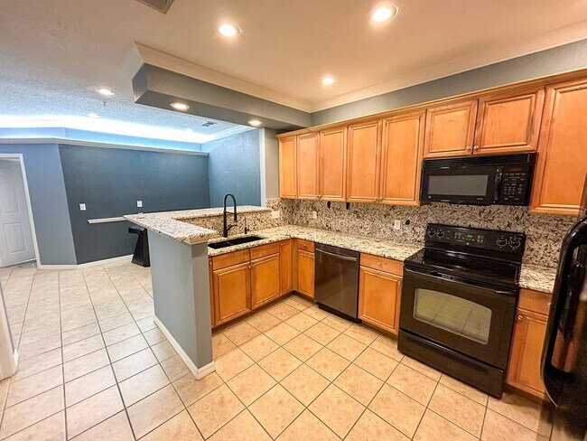 Foto del edificio - Pet Friendly! Campus View North #101