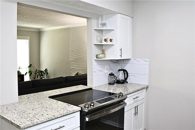 Foto del edificio - 5155 Roswell Rd NE