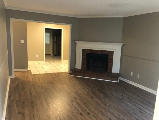 Foto del edificio - 4067 Coopers Hill Dr SE