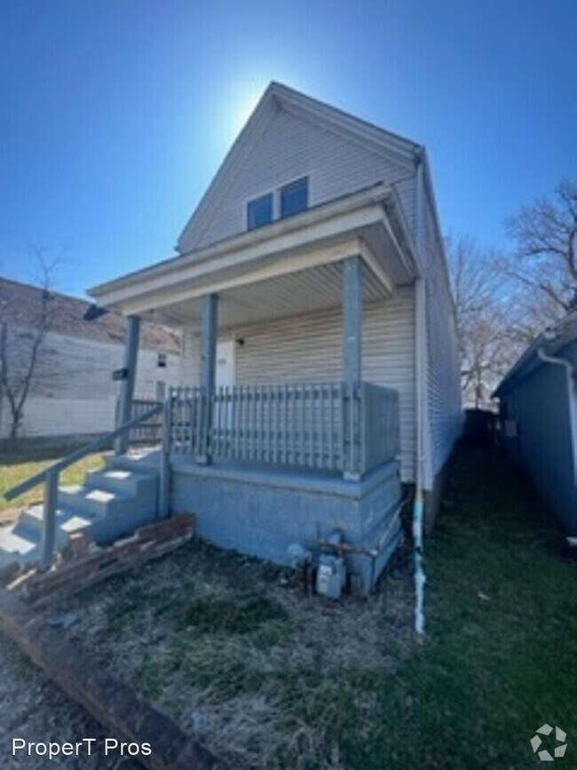 Cedar Hall Apartments under 2,000 Evansville, IN 1 Rentals