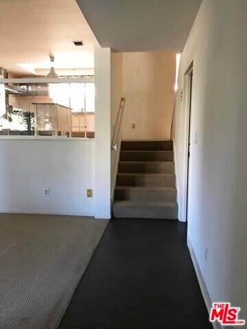 Foto del edificio - 13232 Fiji Way