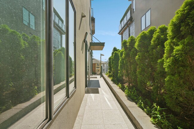 Foto del edificio - 714 Undercliff Ave