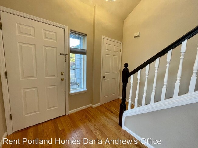 Building Photo - 3 br, 2.5 bath House - 13459 SE Warren Ct.