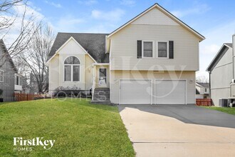 Building Photo - 17265 W 156th Terrace