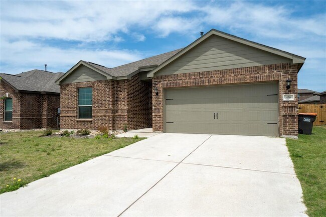 Foto del edificio - 416 Zimmet Dr