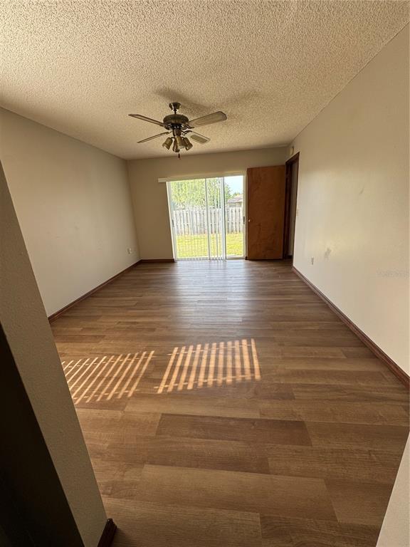 Foto del edificio - 151 Marion Oaks Ln