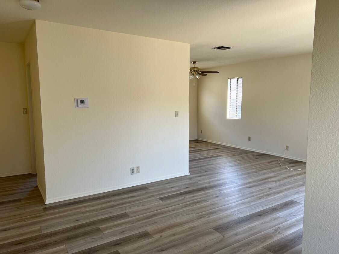 104 S Orange Ave, Brea, CA 92821 Townhome Rentals in Brea CA