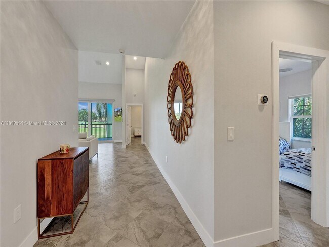 Foto del edificio - 7652 Elm Ridge Dr