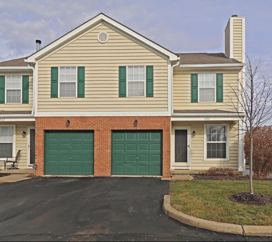 Primary Photo - 904 Charleston Way Dr