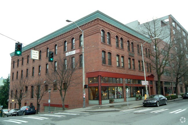 Foto del edificio - The Oregon Apartments