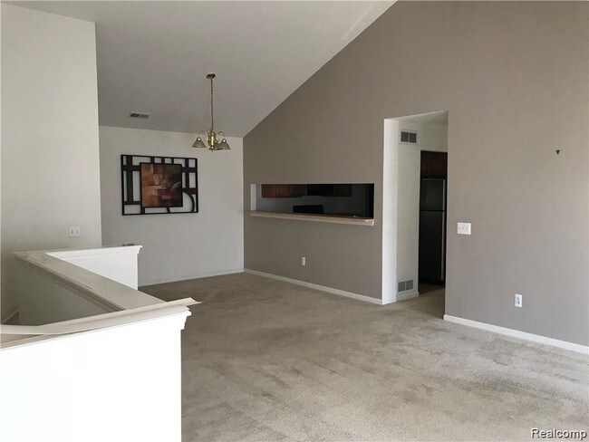 Foto del edificio - 3256 N Pointe Blvd